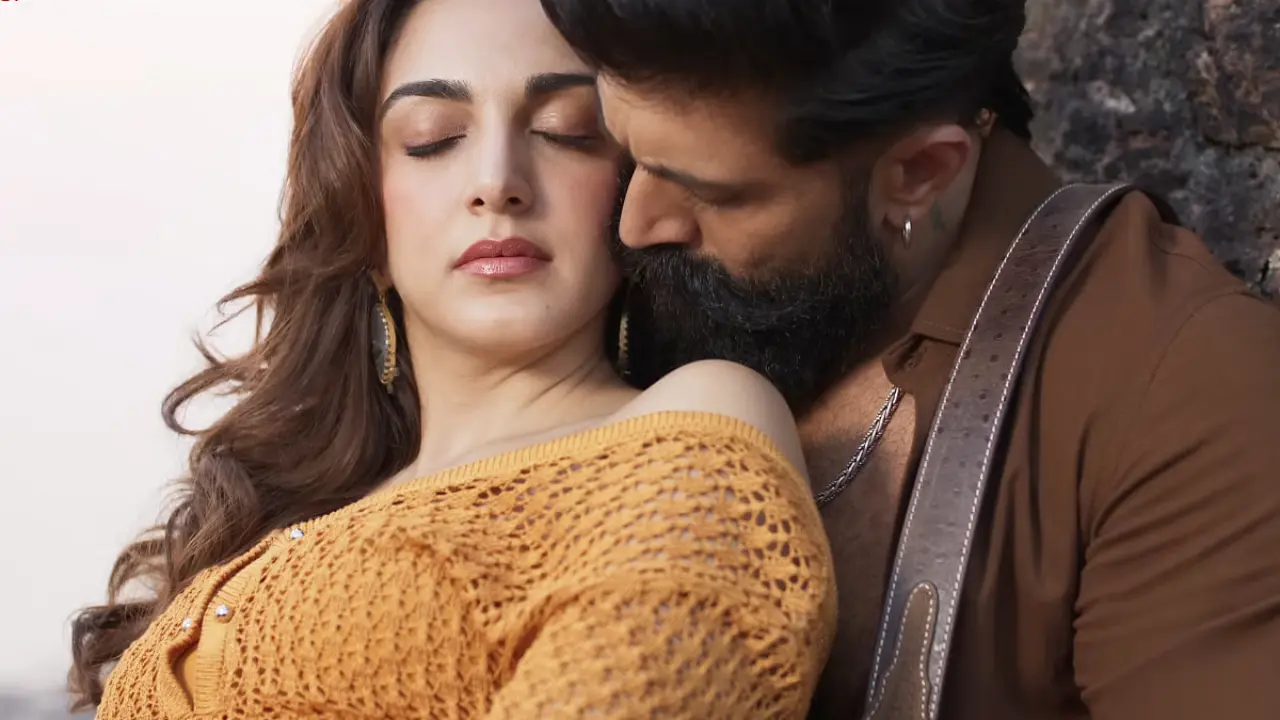 Yash and Kiara Advani pic via Instagram